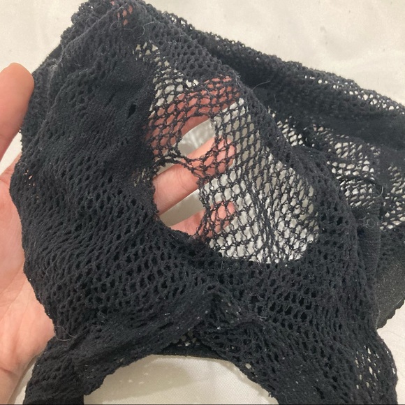 skull fishnet tights - Picture 2 of 2